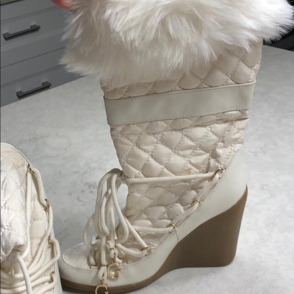 New Guess wedge boot - Picture 2 of 6